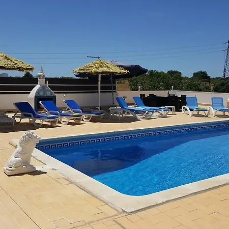 V4 Filomena بيت للعطل