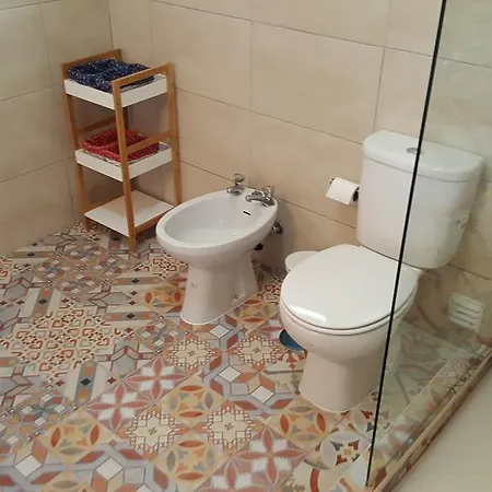 V4 Filomena بيت للعطل *